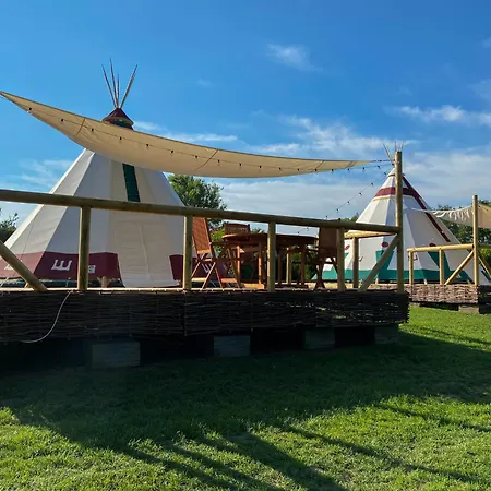 Tipi Kiowa * Belau