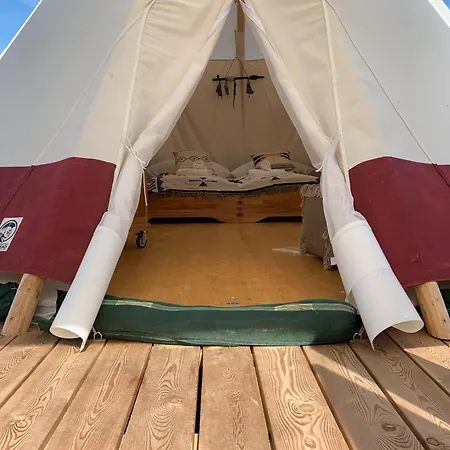 Tipi Kiowa * Belau